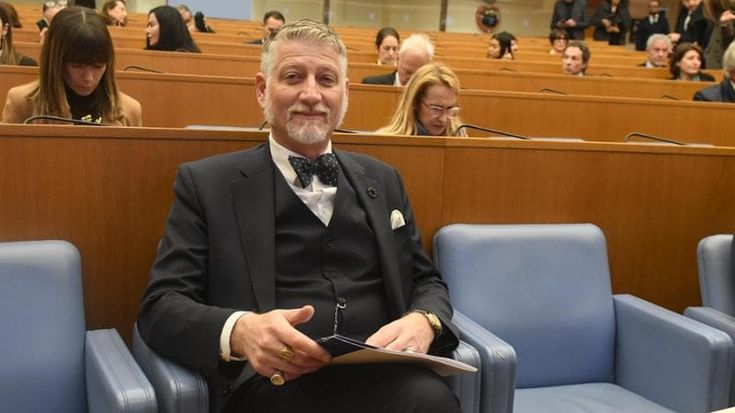Giuli nomina consigliere l’ex portavoce: si era dimesso per i comunicati elettorali sul sito del Mic