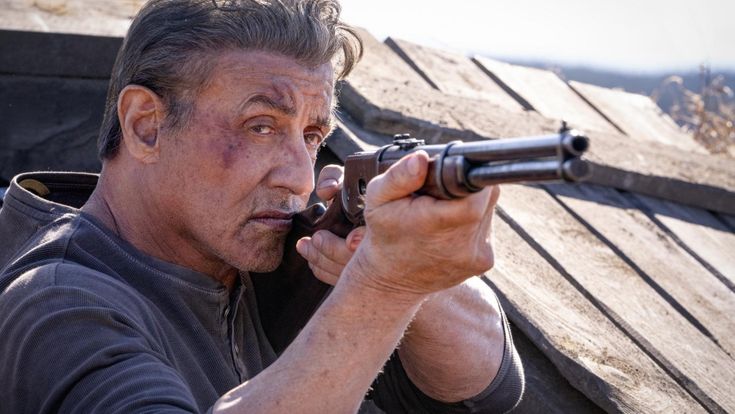 Sylvester Stallone: “Ma quale Rambo, dipendo dalle donne”