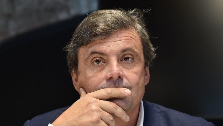 Francia, la figlia di Carlo Calenda ferita durante le proteste contro la legge per la sicurezza