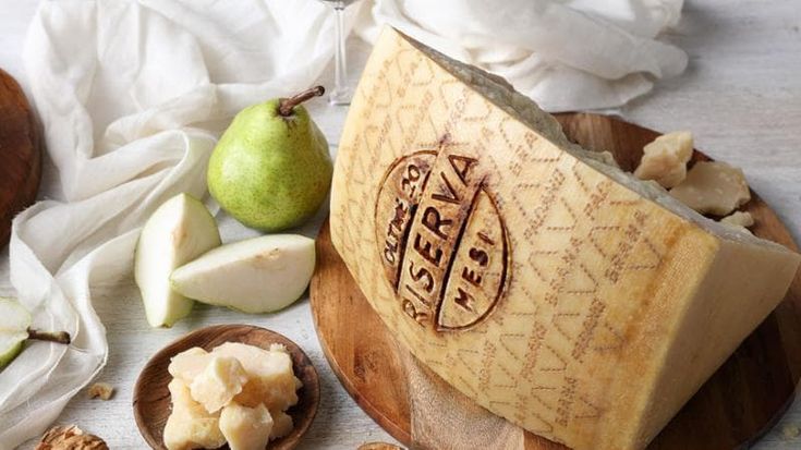 Grana Padano, degustazioni alla riscoperta del formaggio con le pere al Festivaletteratura