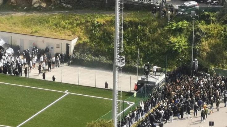 Sampdoria, rabbia e carica dei tifosi. Lombardo: “Con l’Avellino sangue agli occhi”
