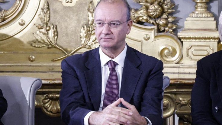 Scuola, Valditara: "Contro la violenza lavori socialmente utili"