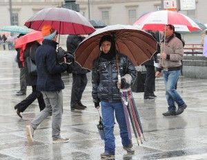 Allerta meteo, neve in arrivo<br />nelle province occidentali