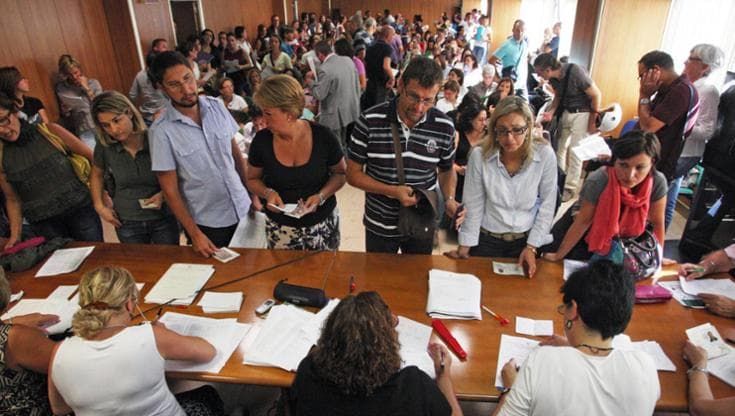 Scuola, precari senza pace con i nuovi “posti orario”: “Deciderà solo l’algoritmo”