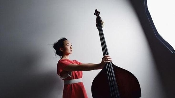 Il contrabbasso di Linda Oh, jazz senza frontiere