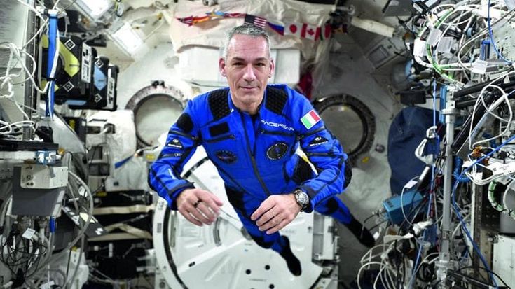Tute spaziali made in Italy: “I miei tessuti tra le stelle”