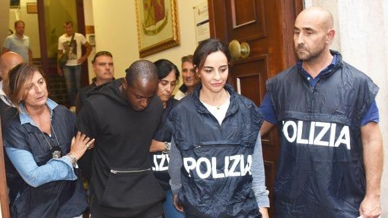 Rimini, la trans violentata: "Sarò in aula, voglio guardare quei ragazzi in faccia"