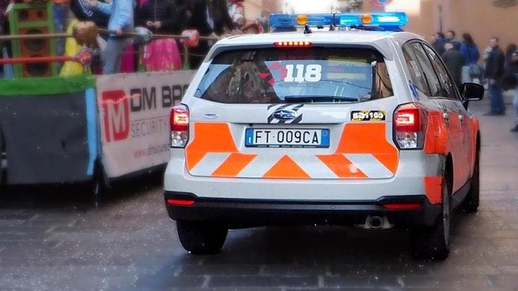 Scontro per l’auto-medica Rsu della Asl: “Alla guida solo autisti assunti”
