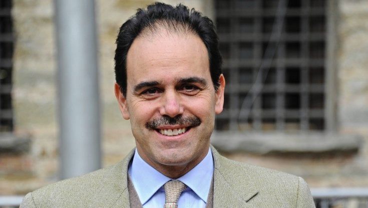 Pd, dopo il no di Cottarelli cresce il pressing per Moratti. Marcucci: "Non buttiamo via la chance di vincere in Lombardia"