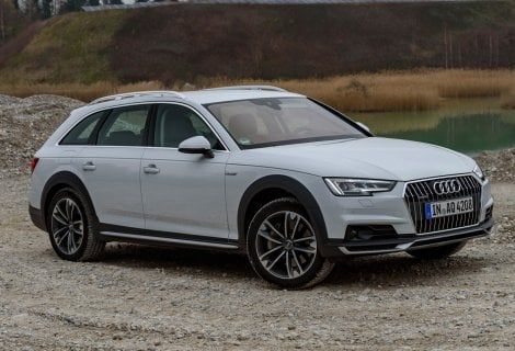 Audi a 4 Allroad, show sull'Etna