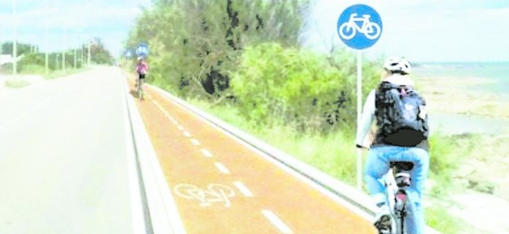 In bici dal mare all'aeroporto: Brindisi pedala e sceglie la nuova mobilità
