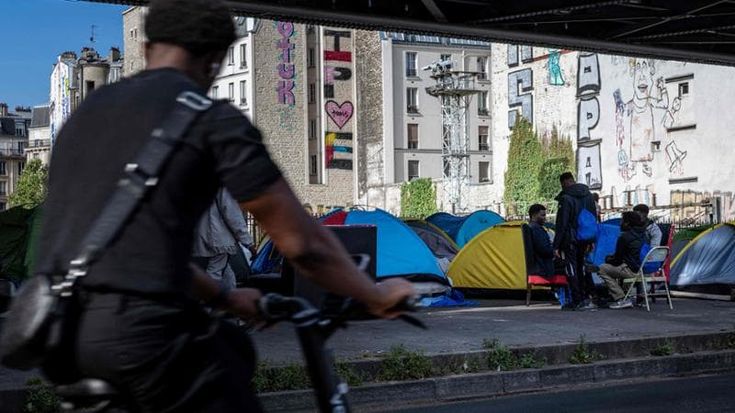 La povertà non si combatte solo da Bruxelles