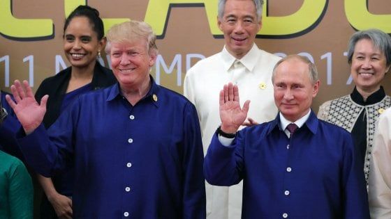 Al vertice Apec Trump mette in scena il funerale della globalizzazione