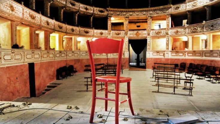 Pisa, il teatro Rossi non è più "Aperto" : è stato chiuso dal Demanio 