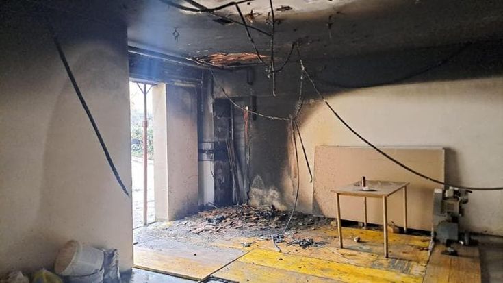 Liceo Da Vinci, incendio in un bagno chimico: danni agli impianti, chiusi un laboratorio e un'aula