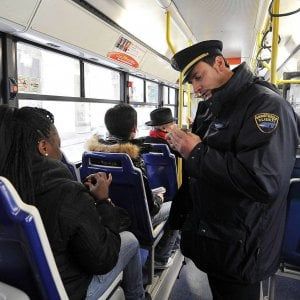 I "furbetti" di Gtt: "Io, multata a raffica. Il mio nome rubato per viaggiare gratis"