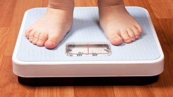 L'obesità? Non è una questione di geni, dipende dall'ambiente in cui viviamo