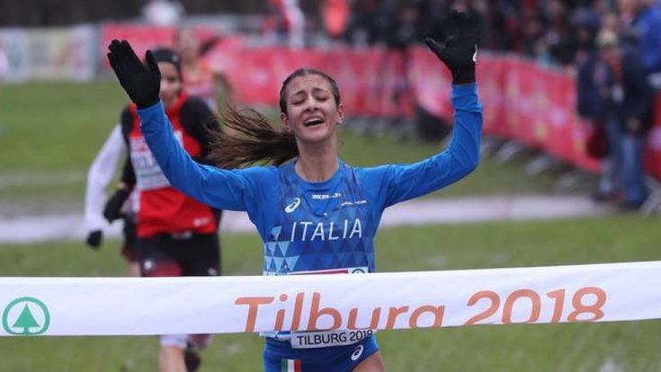 La storia di Nadia Battocletti, la piccola regina del fango: “Imparo da papà”