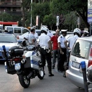 Foggia, vigile travolto da scooter pirata: individuato il responsabile, è minorenne
