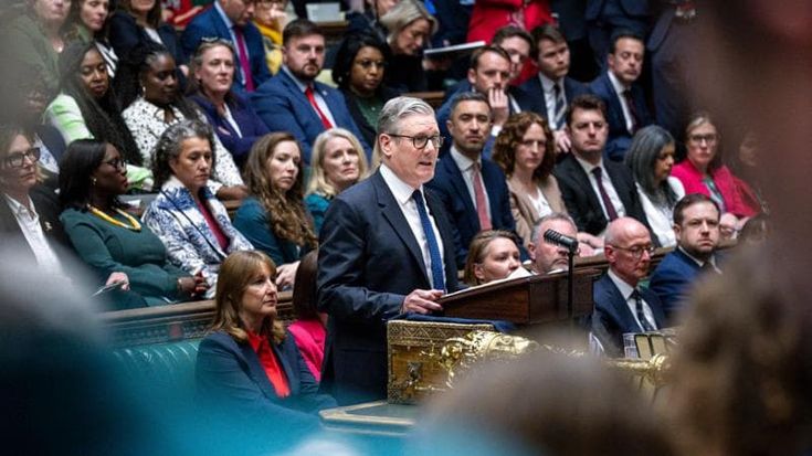 Scandalo Mandelson, Starmer: “Colpa del Foreign Office”. Ma il capo mandarino: “Ho subito pressioni”