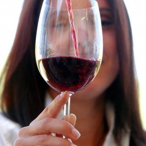 Il vino italiano cresce ancora, mentre Francia e Spagna si fanno la guerra
