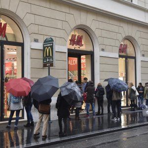 Inflazione, nel 2015 prezzi cresciuti dello 0,1%: mai così poco dal 1959