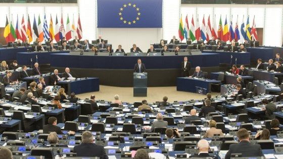 Energia, l'Europa alza gli obiettivi al 2030