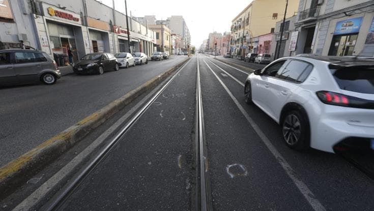 Napoli, incidente a Poggioreale: morto pedone di 80 anni, investito mentre attraversava la strada