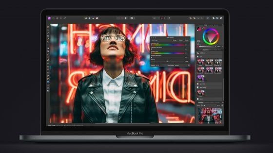 Apple rinnova il MacBook Pro da 13 pollici. Più potenza e il doppio della memoria