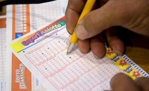 Sisma, i vincitori del "6" milionario:<br />"Ricostruiremo scuola distrutta"