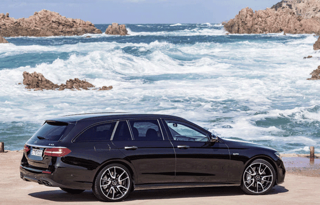 Nuova Mercedes AMG E 43 4MATIC SW, spazio alla potenza