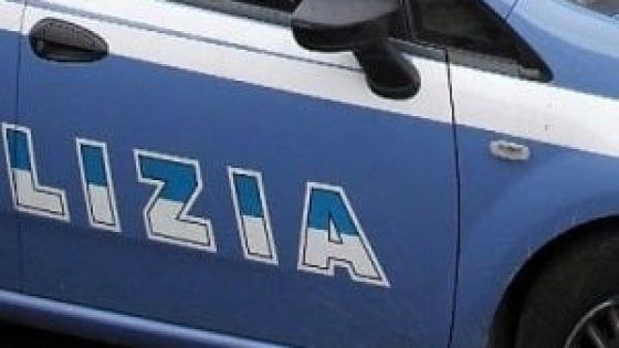 Firenze, madre e figlio azzannati dal loro cane
