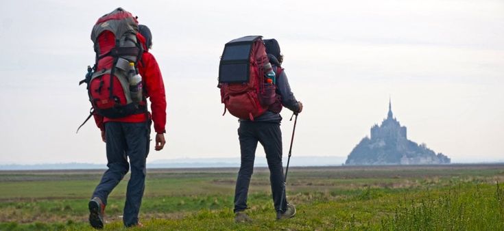 365 volte Europa. Lungo la costa che diventa scogliera