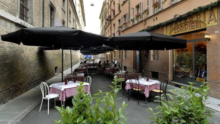 Coronavirus, da lunedì 14 marzo l'Emilia-Romagna torna in fascia bianca