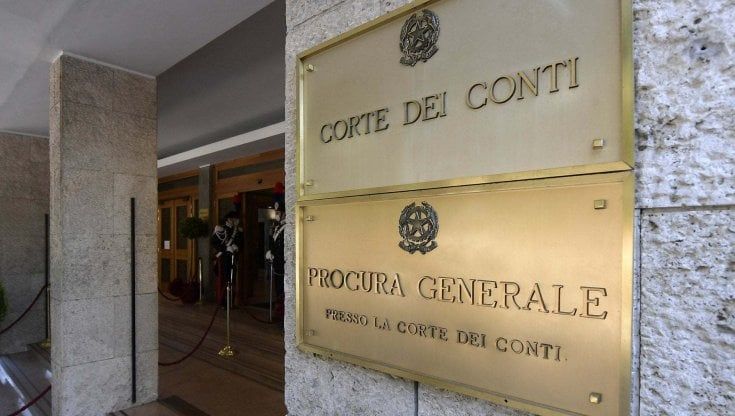 Fisco, Corte dei Conti: "Spostare prelievo da Irpef a Iva"