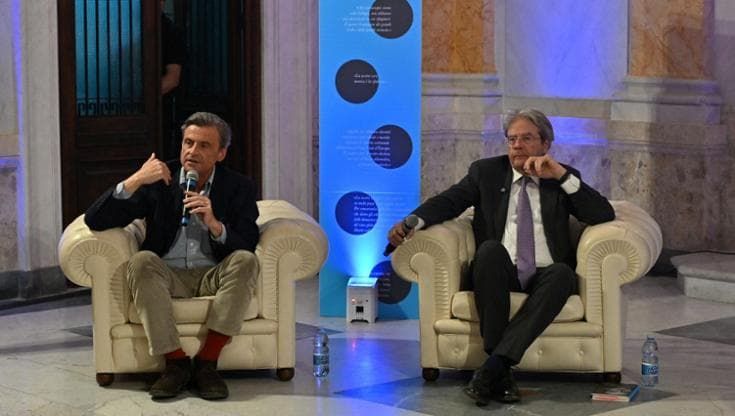Calenda, allarme iperturismo:“A Napoli servono mostre e cultura”