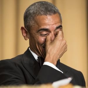 Obama in vena di battute: "Boehner ha già invitato Netanyahu al mio funerale"