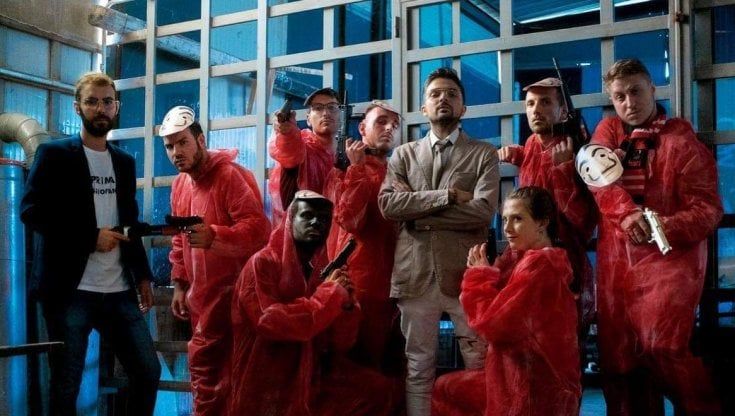 La Casa di cartone, da Netflix alla parodia made in Bari sul web. "Una missione tutta da ridere"