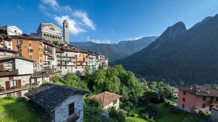 I sindaci si ribellano alla burocrazia: “Impossibile prevedere ogni spesa”