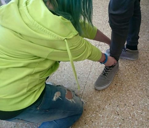 "Basta con il risvoltino": la rivolta è social, oggi la giornata nazionale