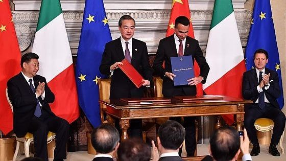 Cina-Italia, firmati gli accordi. Di Maio: "Valgono 2,5 miliardi ma con un potenziale di 20". Gelo con Salvini