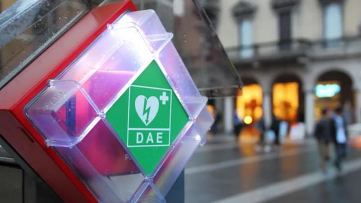 Roma, defibrillatori obbligatori nei bar e ristoranti sopra i 250 metri quadrati
