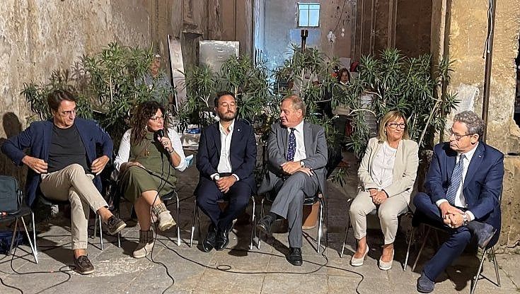 Il Pd siciliano tende la mano a Miccichè: "Guardiamo a un campo largo"