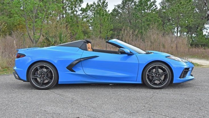 La nuova Corvette Stingray punge che è una meraviglia