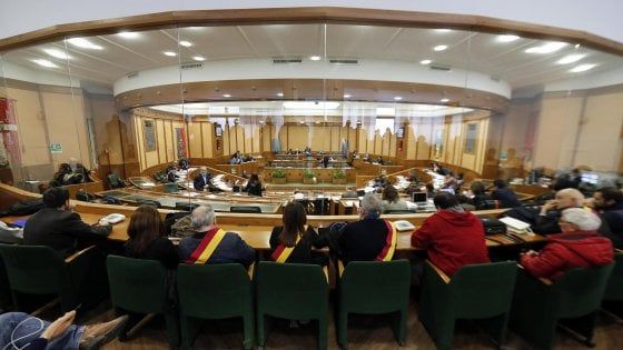 Rifiuti Roma, vertice in Regione: countdown per la discarica 