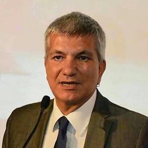 Vendola: "Basta colpi di mano e improvvisazioni, cos&igrave; il governo fa danni"