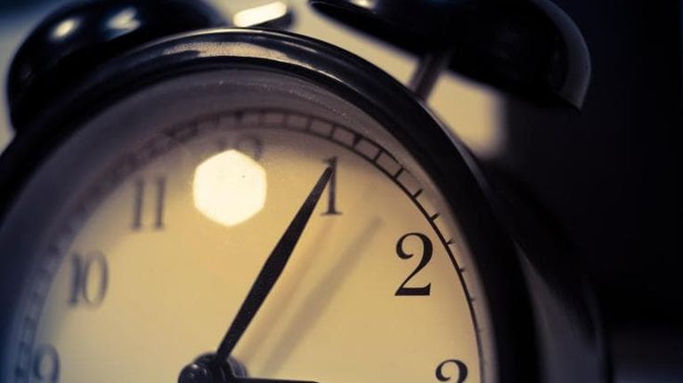 Cambio dell’ora ed effetti sulla salute: un dibattito senza fine