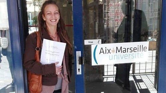 Crollo a Marsiglia, le lacrime di Taranto per la sua Simona: "Amava la vita e le missioni impossibili"