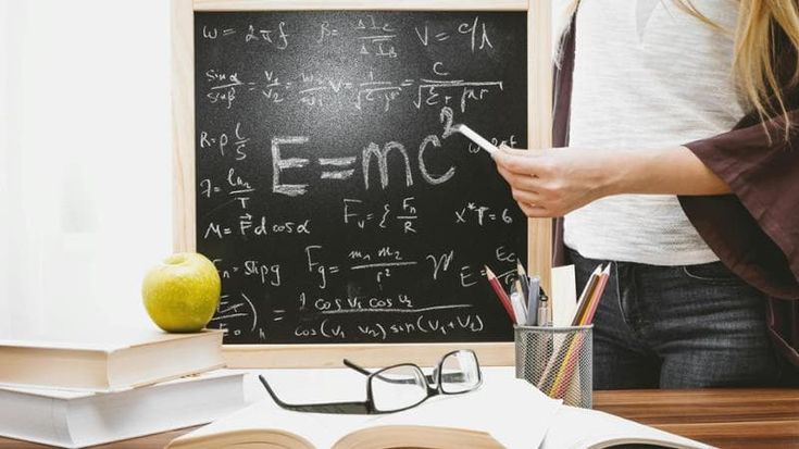 “Basta con l’algoritmo per l’assegnazione delle cattedre: sulla nostra vita non può decidere un programma”. Le proteste dei precari della scuola