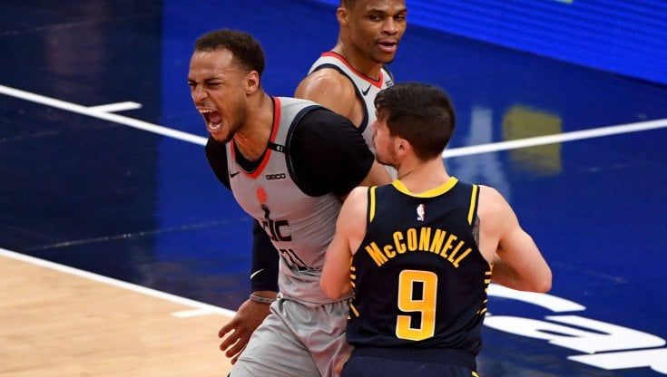 Basket, Nba: Washington domina Indiana e stacca l'ultimo pass play off a Est